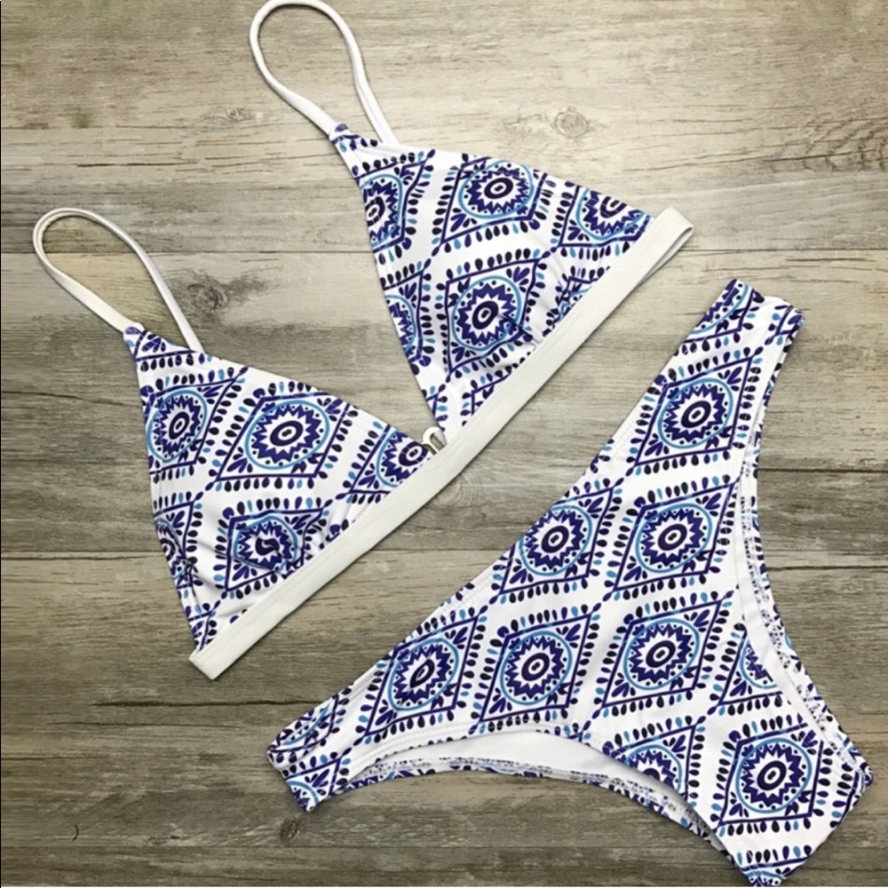 Boho Print Triangle Bikini Blue White Beachy Swim - Picture 2 of 3